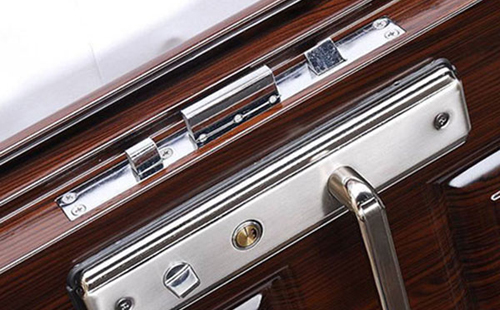 鲅鱼圈24小时上门开锁公司